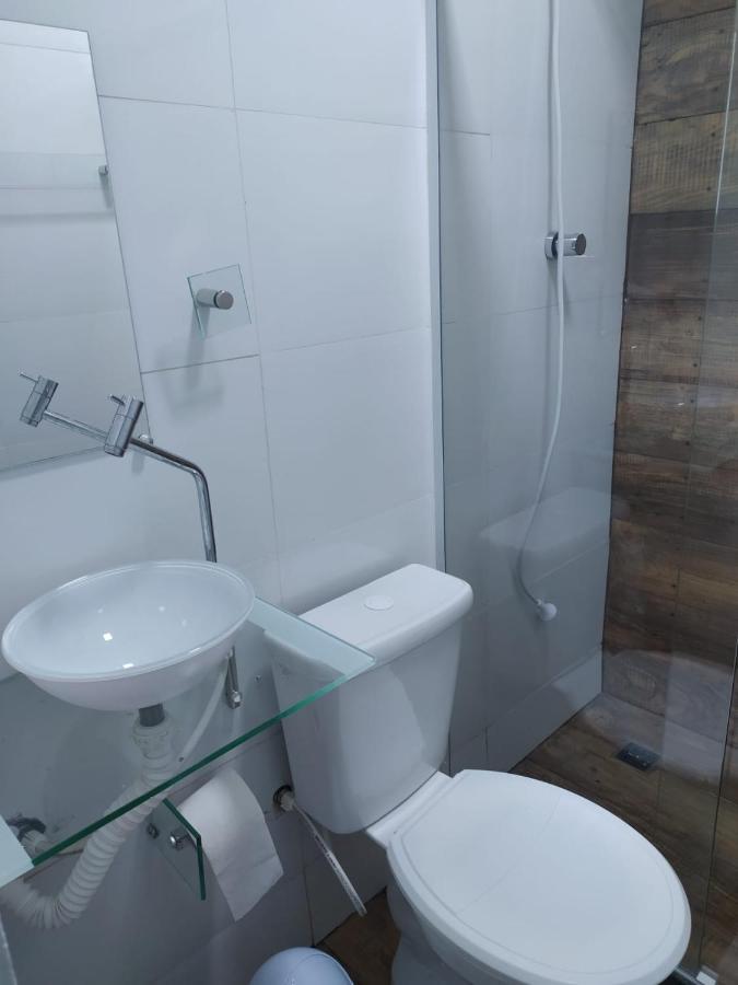 Hostal Bela *